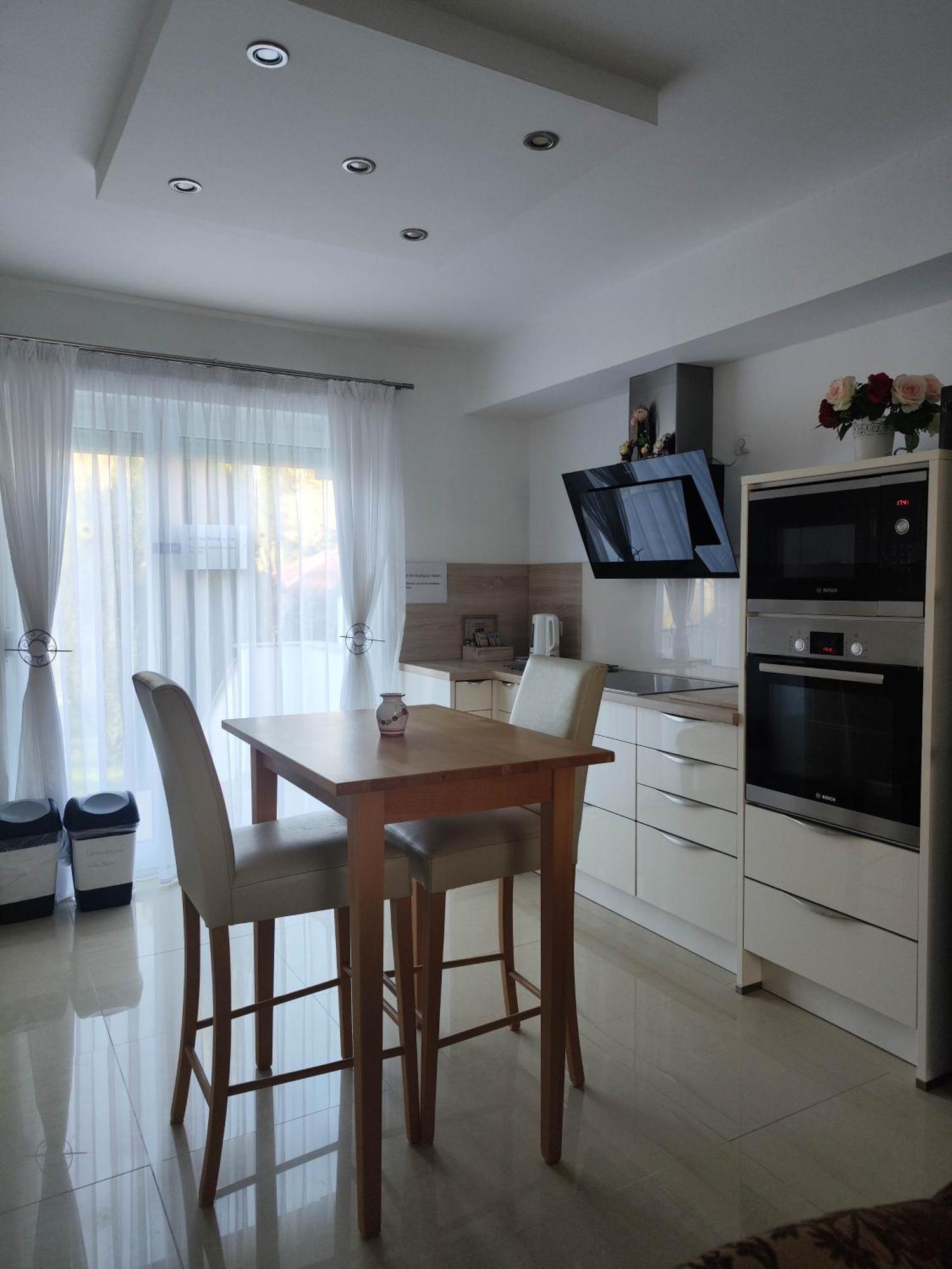 Schickes 110Qm Ferienhaus In Naehe Vw, Messe,Dez Und Orangerie คาสเซล ภายนอก รูปภาพ